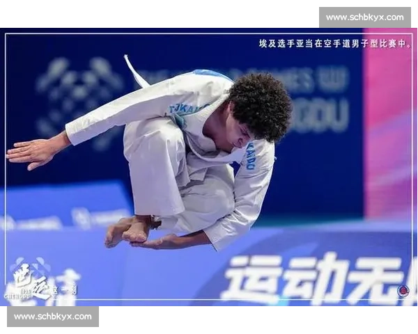 海南小将陶祎玮世运会首秀 空手道型项目展中国风采 海南小将陶祎玮世运会首秀 空手道型项目展中国风采