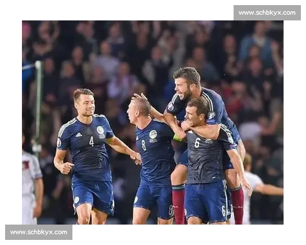 苏格兰迎战立陶宛关键对决解析双方实力与战术走向赛前形势预测